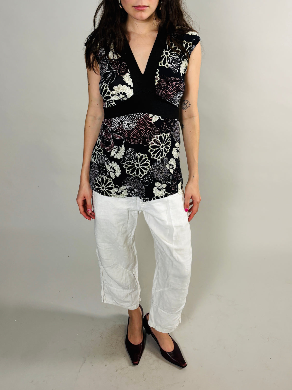 floral 90s tshirt