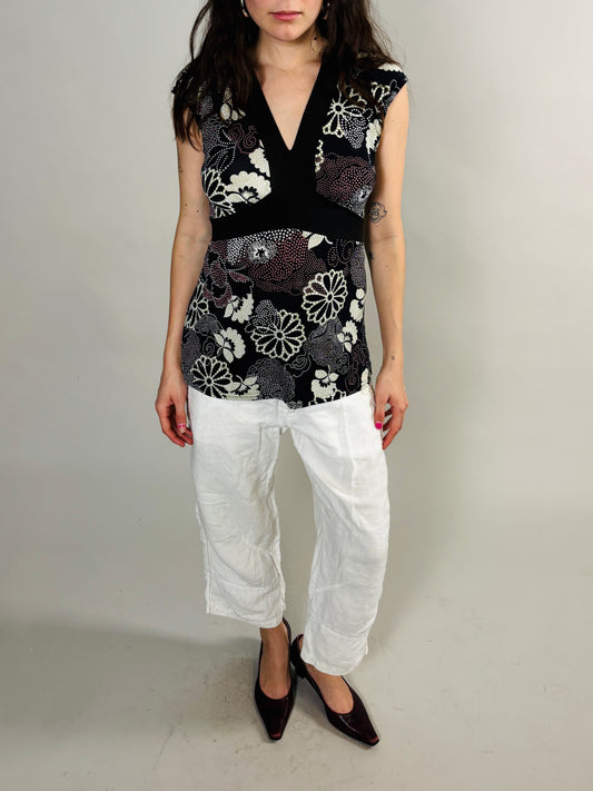floral 90s tshirt