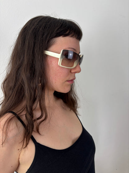 chanel vintage shield sunnies