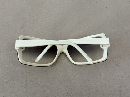 chanel vintage shield sunnies