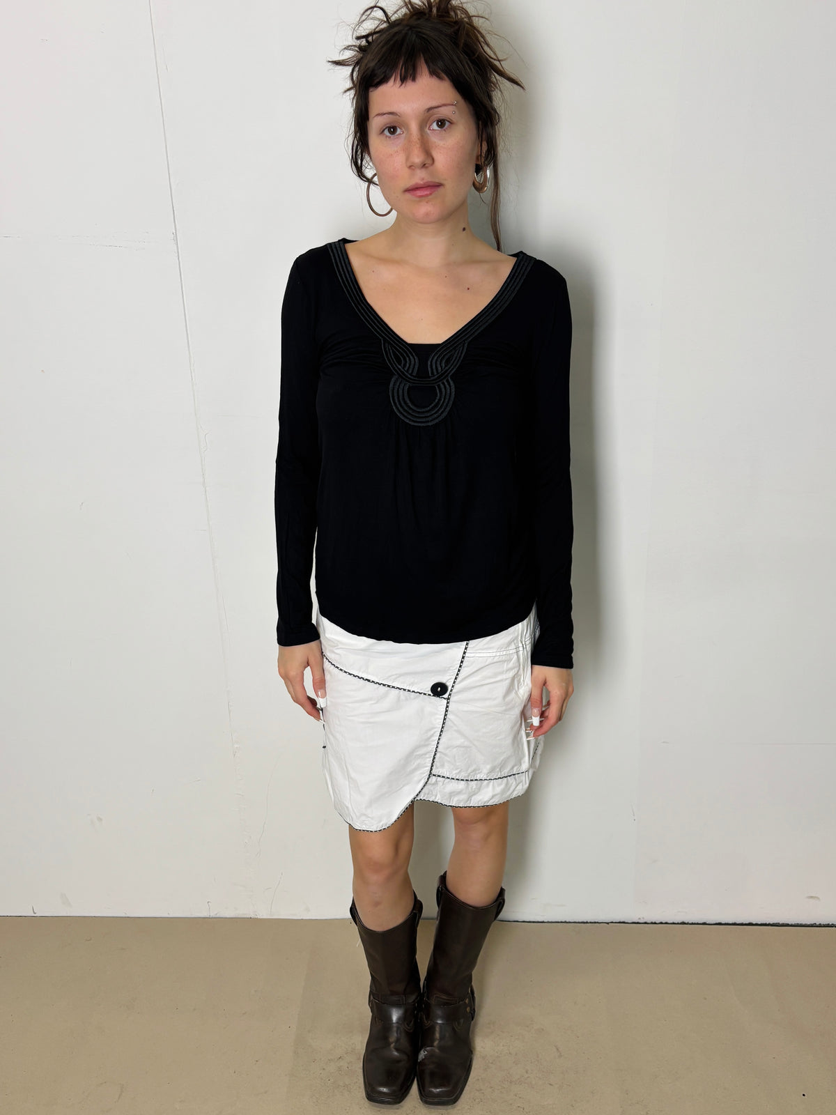 black 90s longsleeve